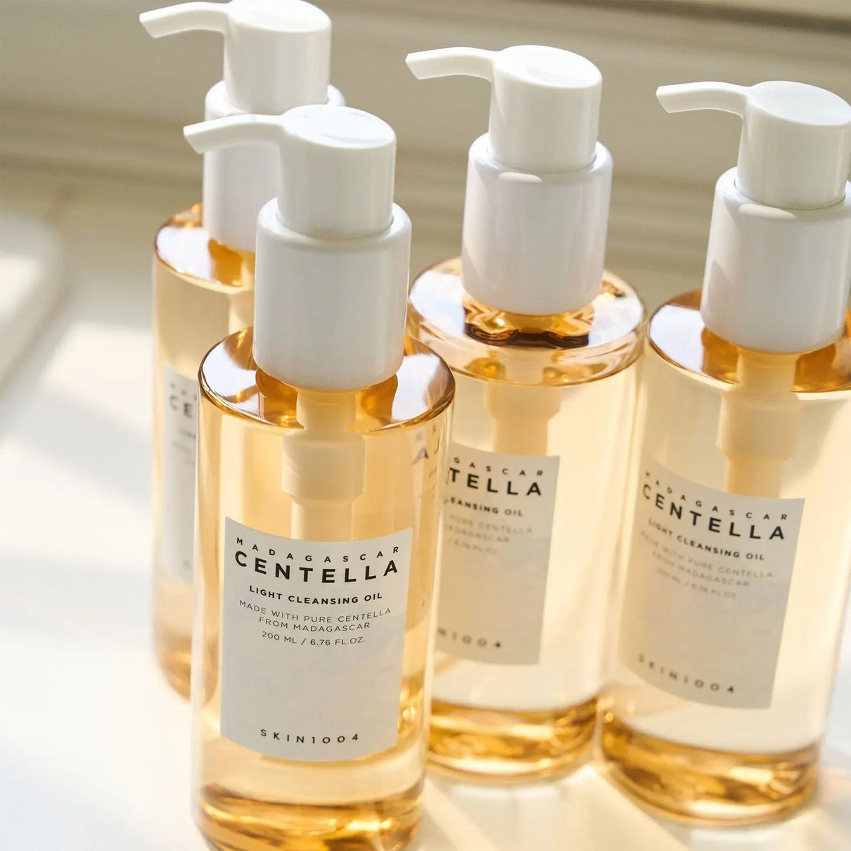 SKIN1004 Madagascar Centella Light Cleansing Oil 200 ml - JOLIE'S